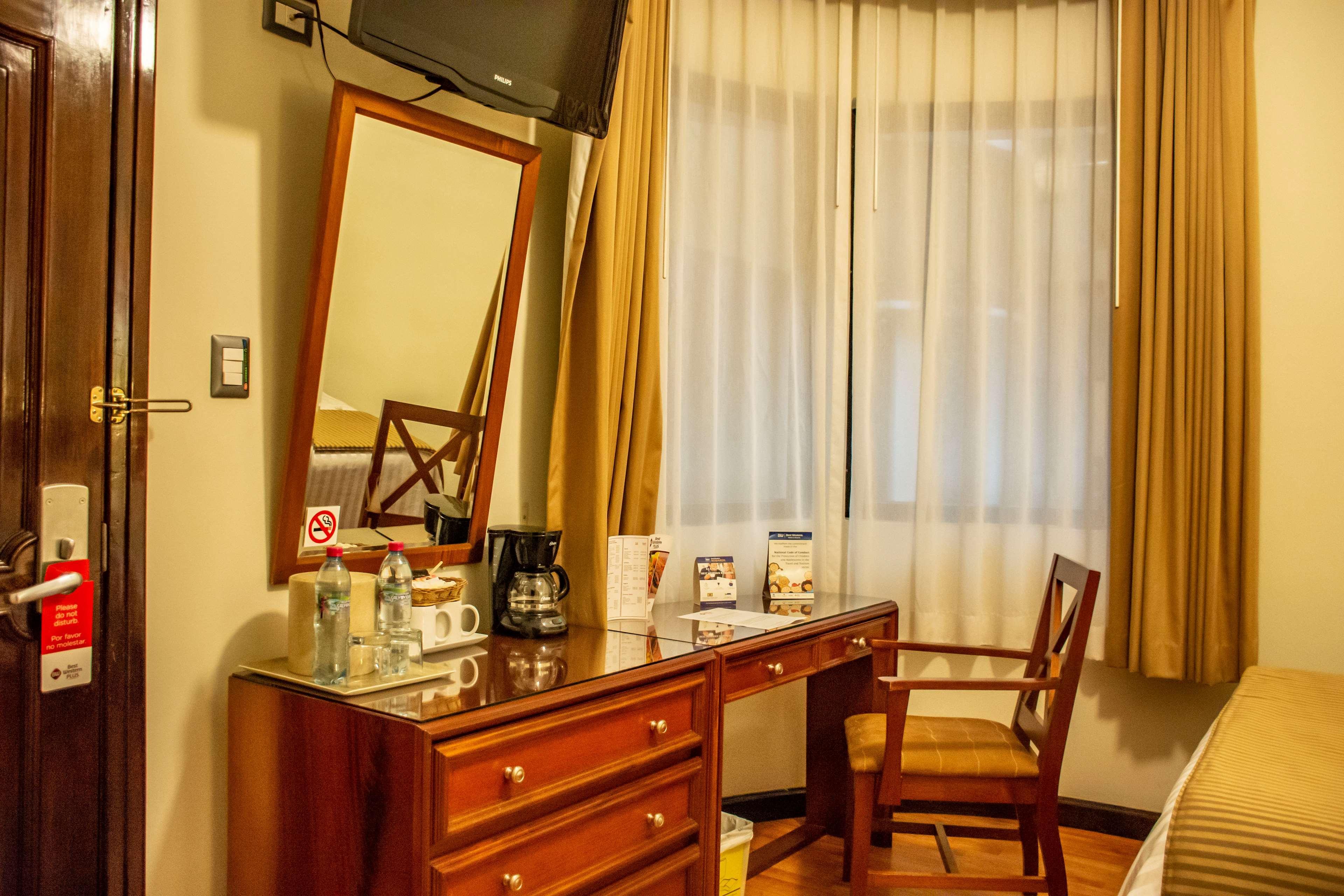 Best Western Plus Hotel Stofella Guatemala City Bagian luar foto