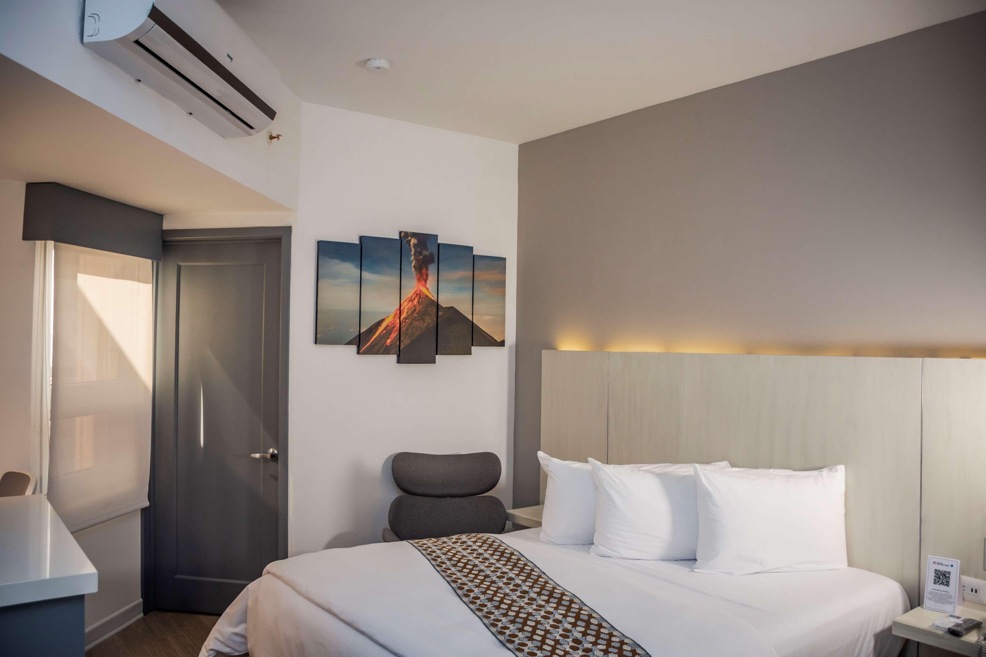Best Western Plus Hotel Stofella Guatemala City Bagian luar foto