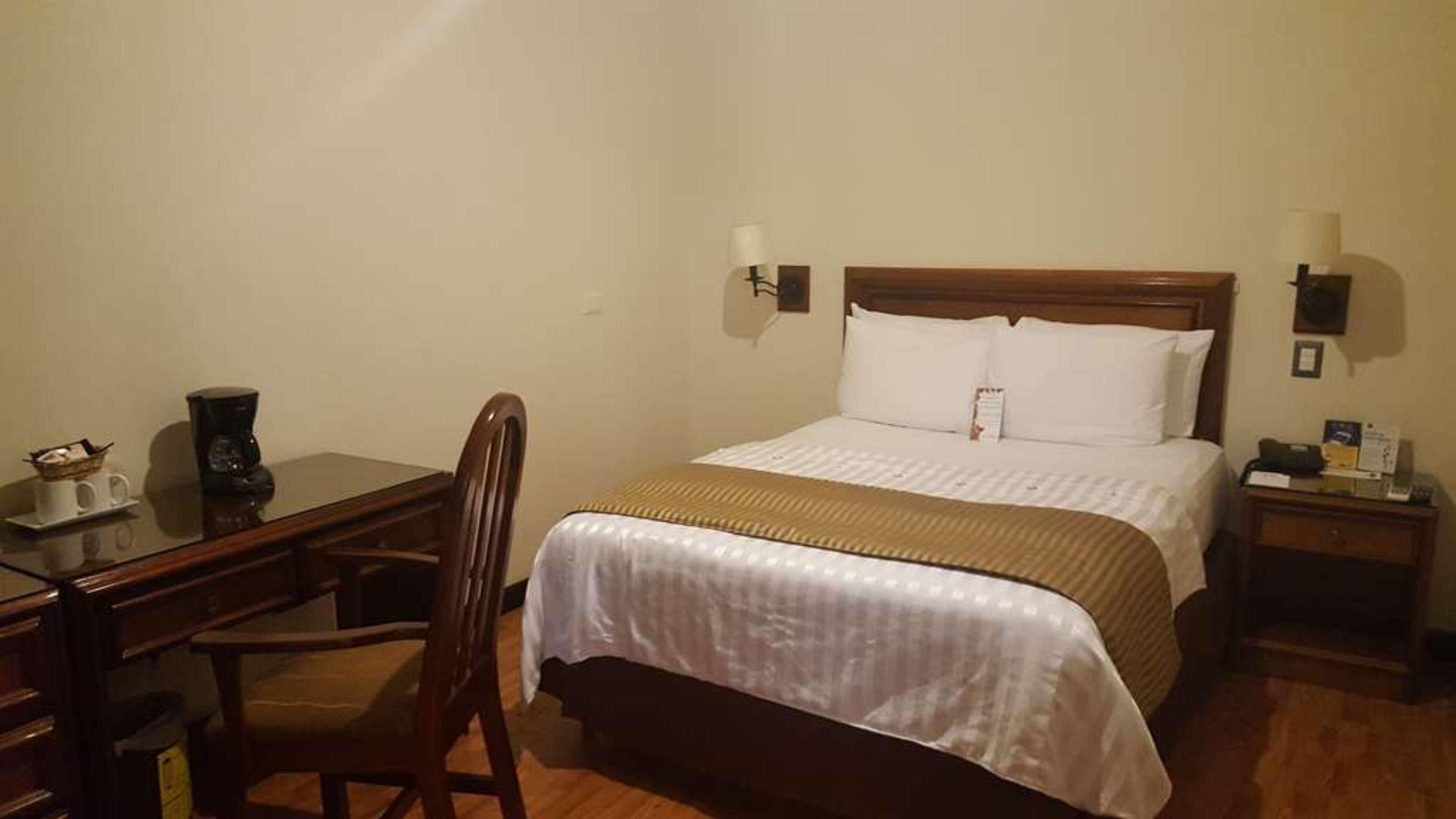 Best Western Plus Hotel Stofella Guatemala City Bagian luar foto