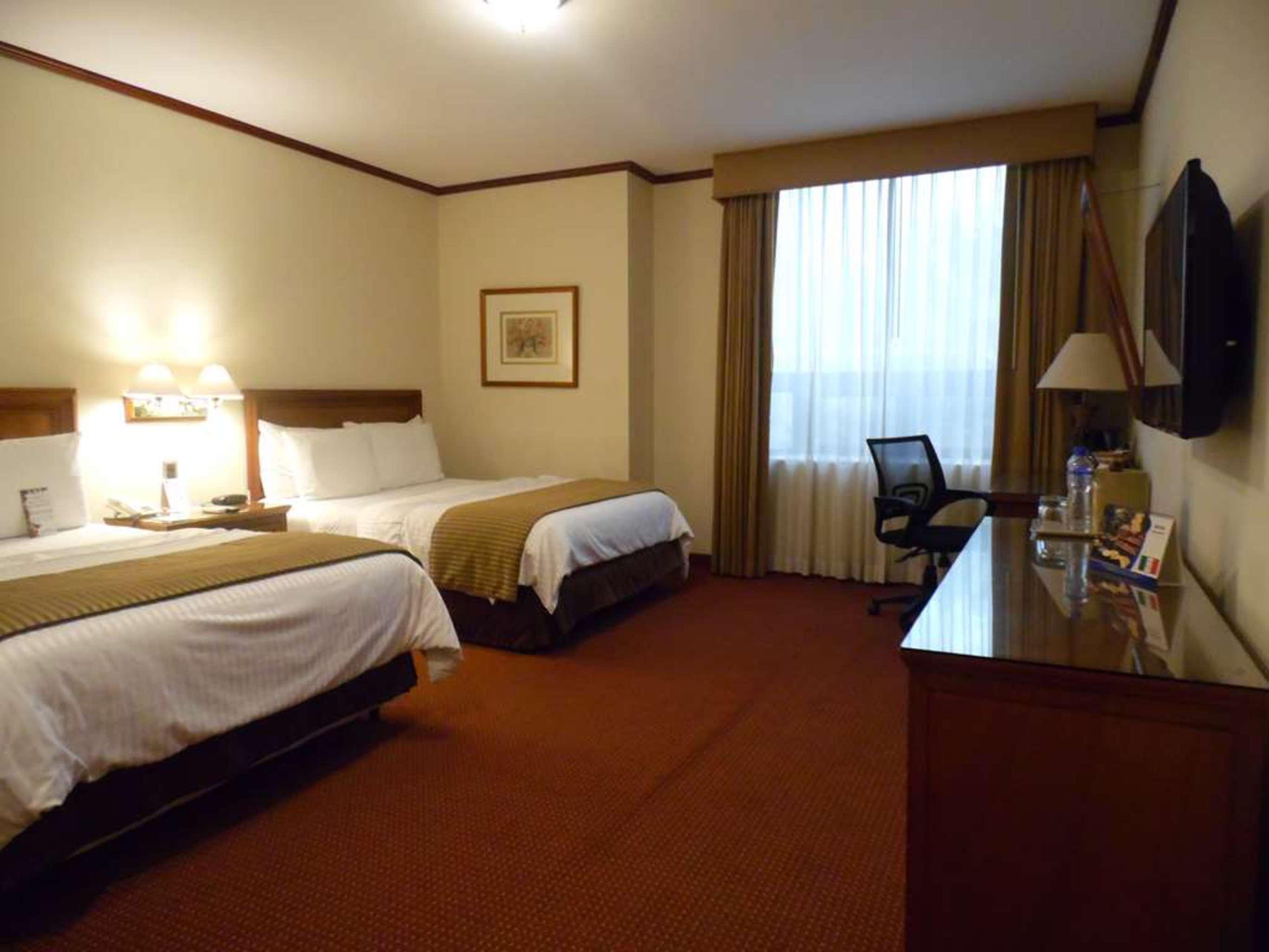 Best Western Plus Hotel Stofella Guatemala City Bagian luar foto