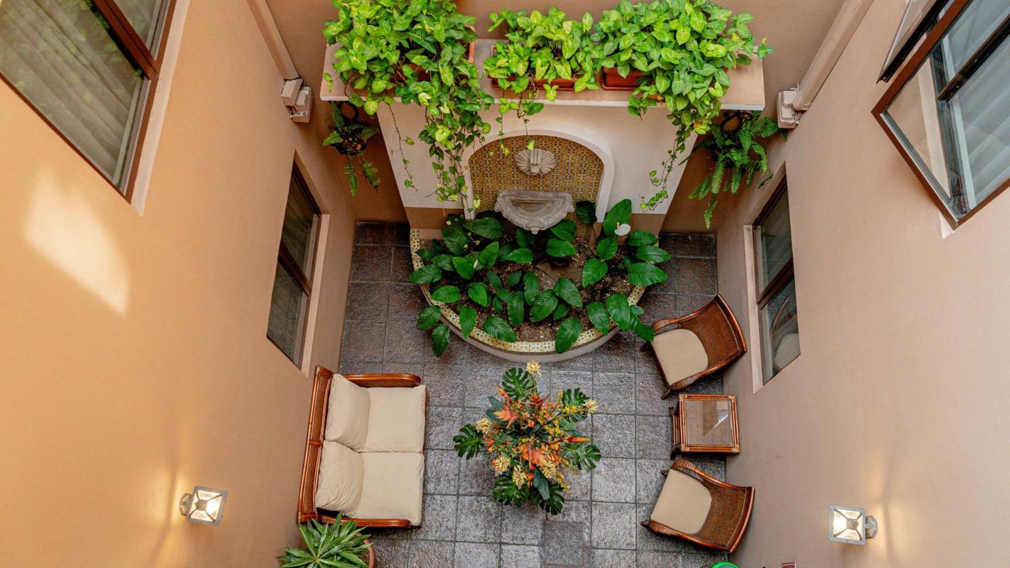Best Western Plus Hotel Stofella Guatemala City Bagian luar foto